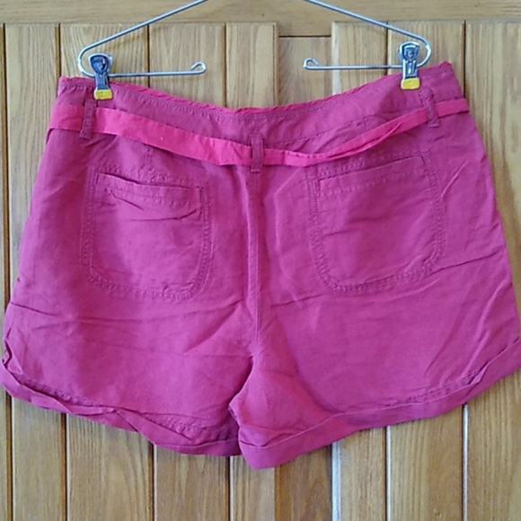 NWOT Ann Taylor Loft Shorts - Picture 2 of 6